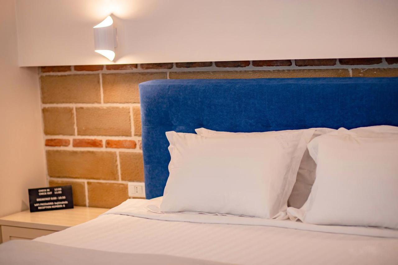 קורצ'ה Meri Boutique Hotel מראה חיצוני תמונה