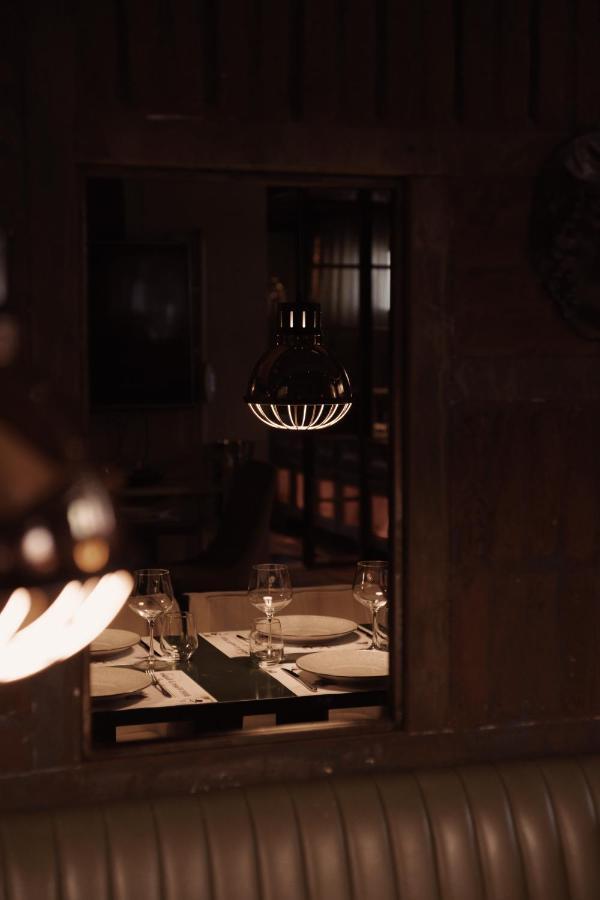 קורצ'ה Meri Boutique Hotel מראה חיצוני תמונה
